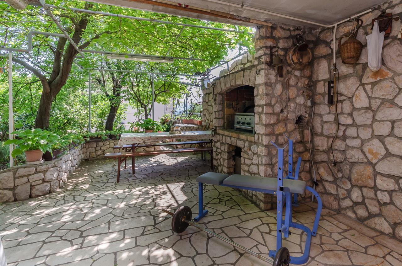 Apartments And Room Drazen Нови-Винодолски Экстерьер фото