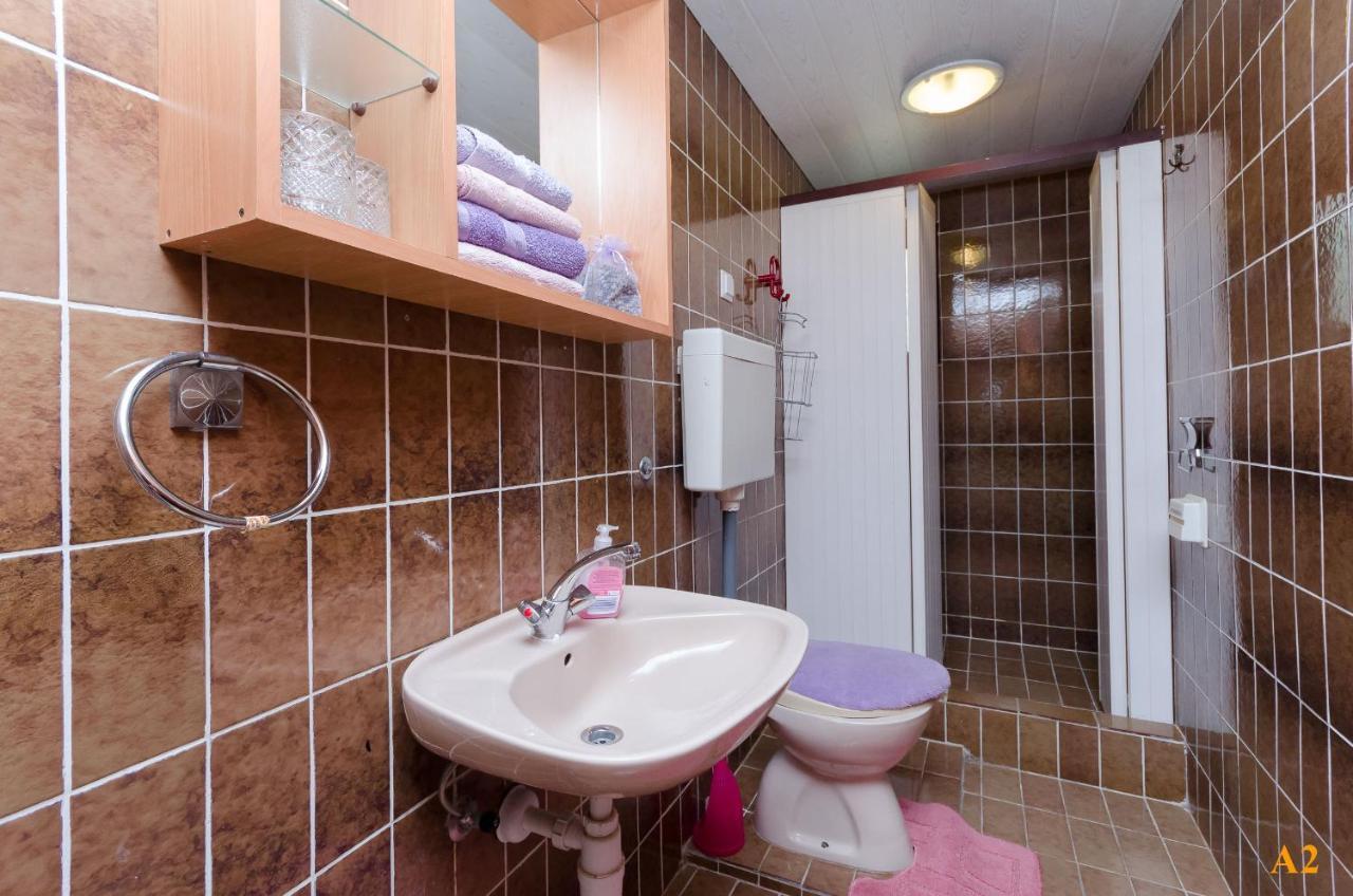 Apartments And Room Drazen Нови-Винодолски Экстерьер фото