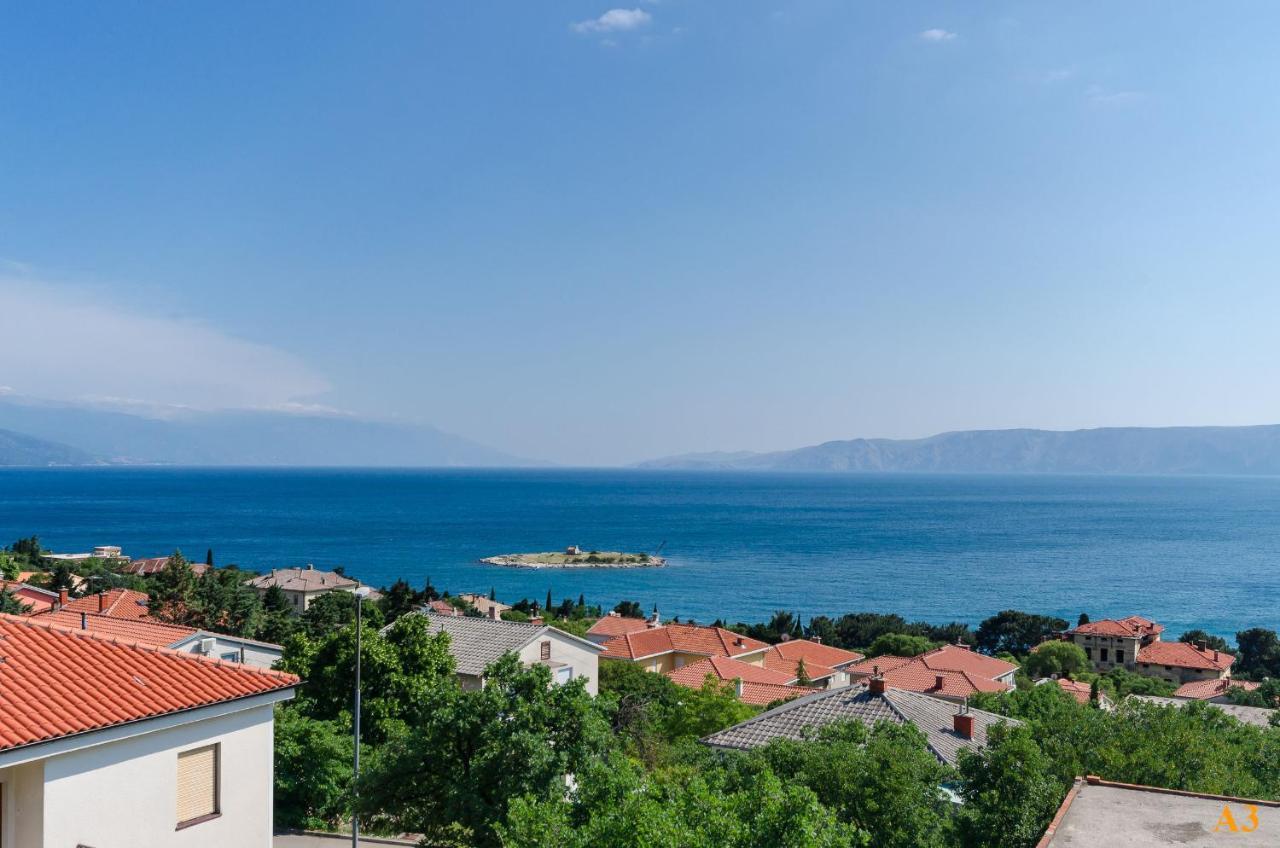 Apartments And Room Drazen Нови-Винодолски Экстерьер фото