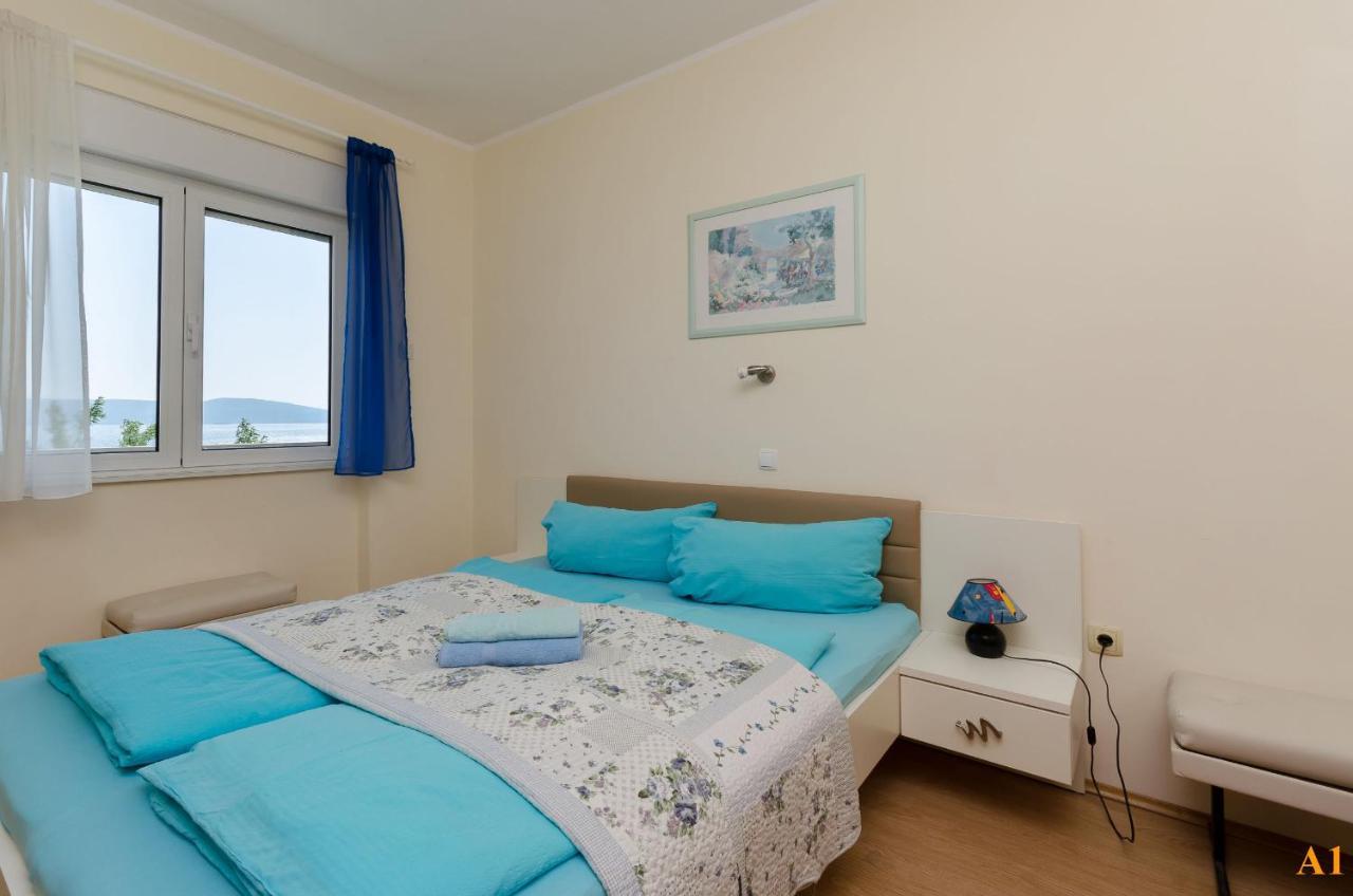 Apartments And Room Drazen Нови-Винодолски Экстерьер фото